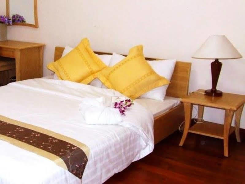 Sunflower International Village Hai Phong Exteriör bild